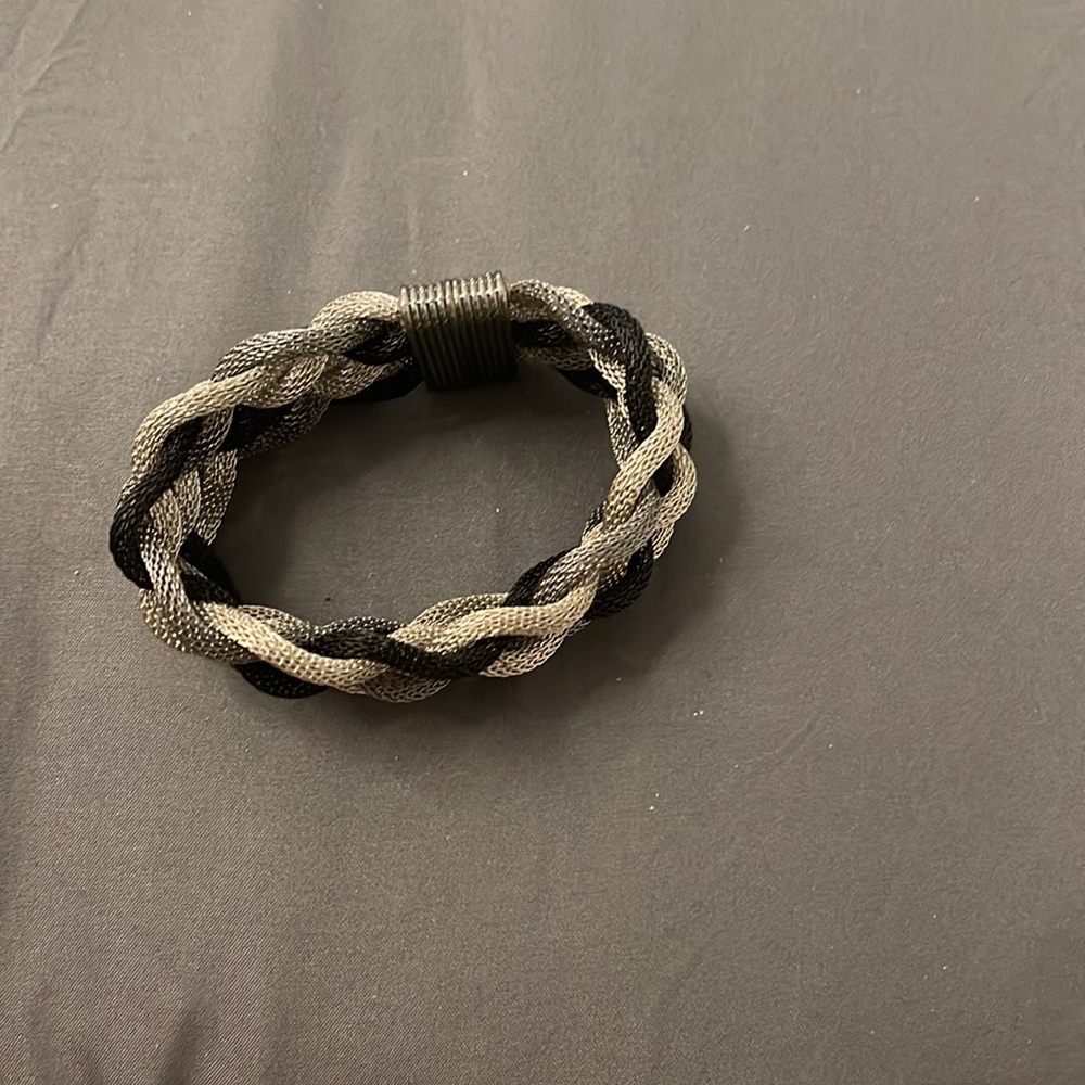 Bracelet - Picture 3 of 4